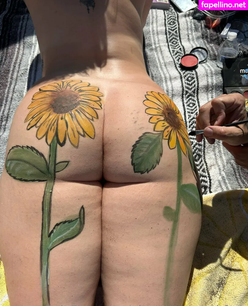 piperkerman, pipermaepeachfree Nude Leaked OnlyFans Photo #oClFkuZf4P