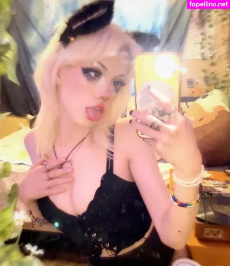 Pipssqueakss OnlyFans Thumbnail #iWPT3IhZlL