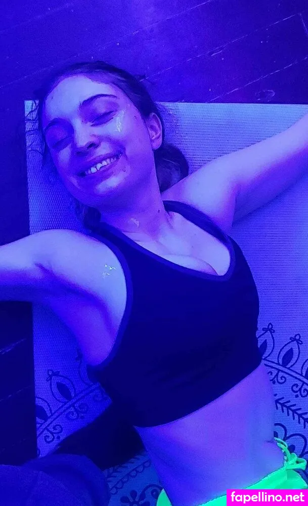 itsmintsalad, pissmintsalad Nude Leaked OnlyFans Photo #Z5pW6zH5cm