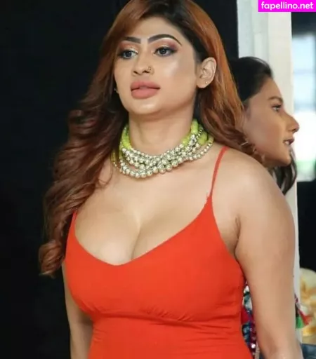 Piumi OnlyFans Thumbnail #dG4aX61dVq