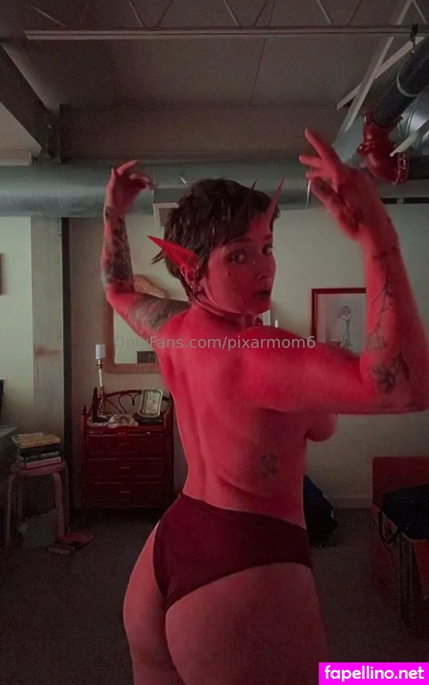 pixarmom6, pixxarmom_ Nude Leaked OnlyFans Photo #b0OEvQcwXM