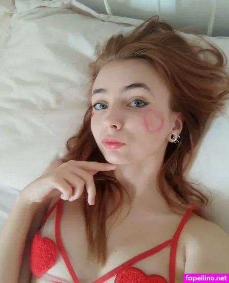 Pixie 3girl OnlyFans Thumbnail #kswxMVNZkD