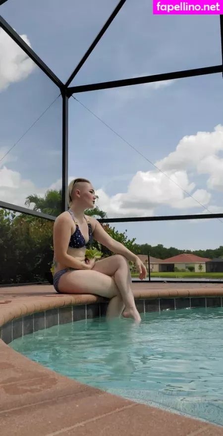 Pixie Theoneandonly OnlyFans Thumbnail #8jtt6QhnIy