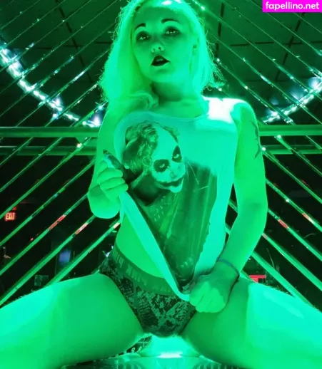 Pixie Theoneandonly OnlyFans Thumbnail #WuhhkI0VoP