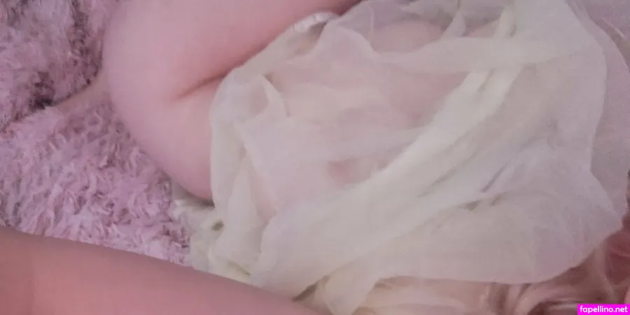 Pixiebait OnlyFans Thumbnail #laQtwmGGr9