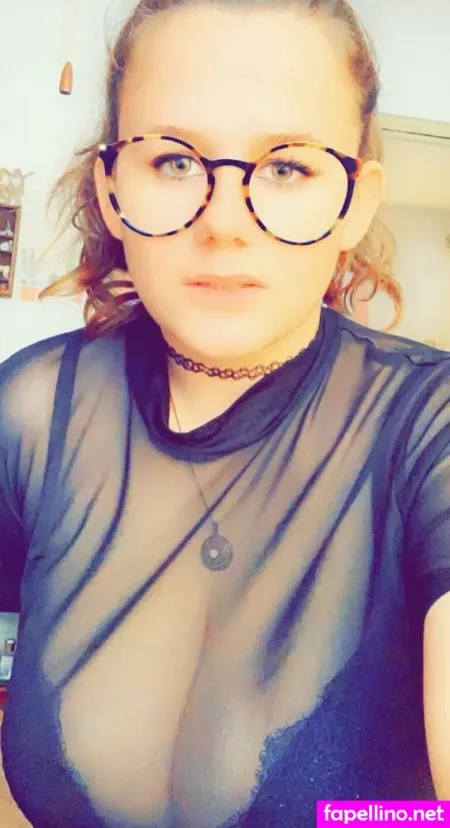 Pixiedust8921 OnlyFans Thumbnail #yS1zQIcAQA