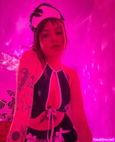 Pixieedaemon OnlyFans Thumbnail #2GlB3sacit