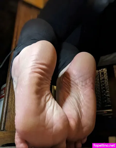 Pixiefeetnixx OnlyFans Thumbnail #aWGXilyLN6