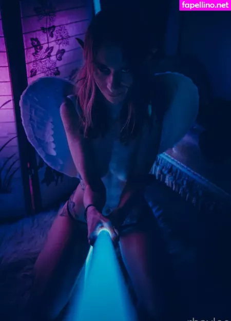 Pixiefyre OnlyFans Thumbnail #nbFbgfzigC