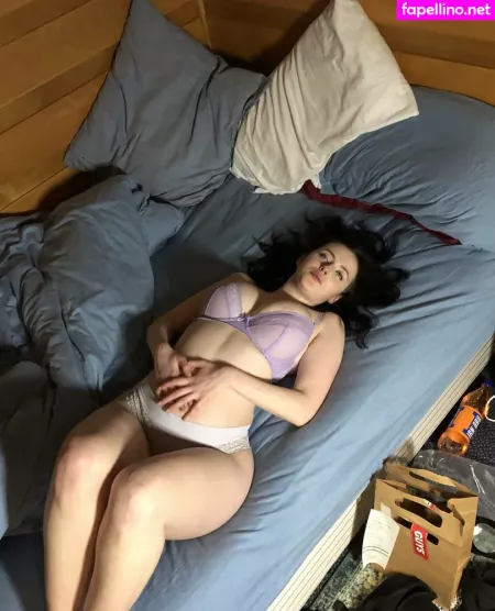 Pixiegoth OnlyFans Thumbnail #JANw9xBu1b