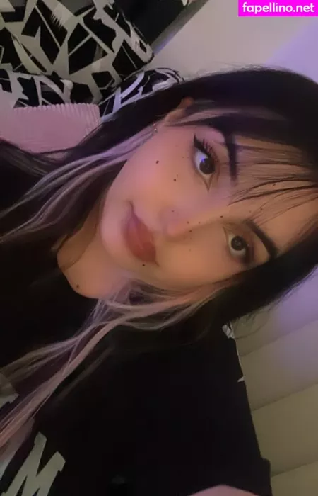 Pixielena127 OnlyFans Thumbnail #Xp1B8jwSde