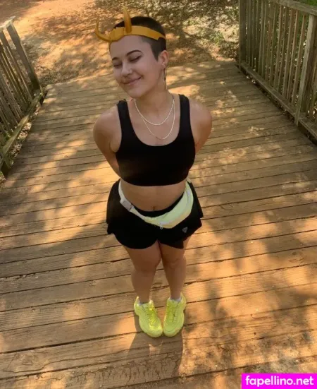 Pixieloki OnlyFans Thumbnail #qF7vnHqcYr