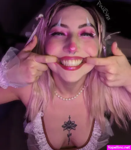 Pixiepuffs OnlyFans Thumbnail #FmvAIb2ESh
