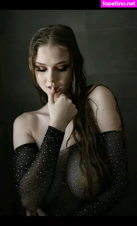 Pixievictoria OnlyFans Thumbnail #4HXqaSxQAm