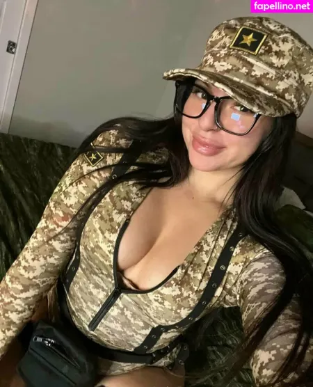 Pixiewinn222 1 OnlyFans Thumbnail #2Tp9VvO7O5