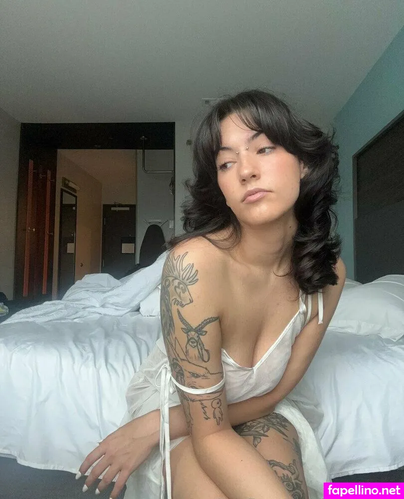 Lapzersus, lassienot2, luckyolliee, pixiexsnow Nude Leaked OnlyFans Photo #Lp8YHwqlzj