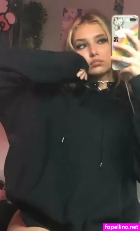 Pixispit OnlyFans Thumbnail #oX4qPQbyBy