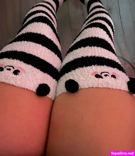 Pixispit OnlyFans Thumbnail #wTYo4X8KvL