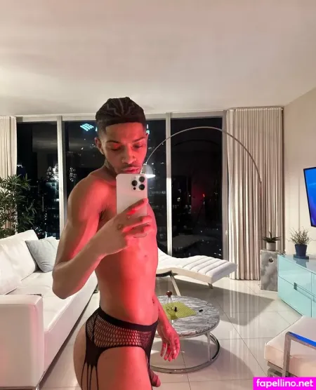 Pixtheeminaj OnlyFans Thumbnail #xBHcJjeHMB