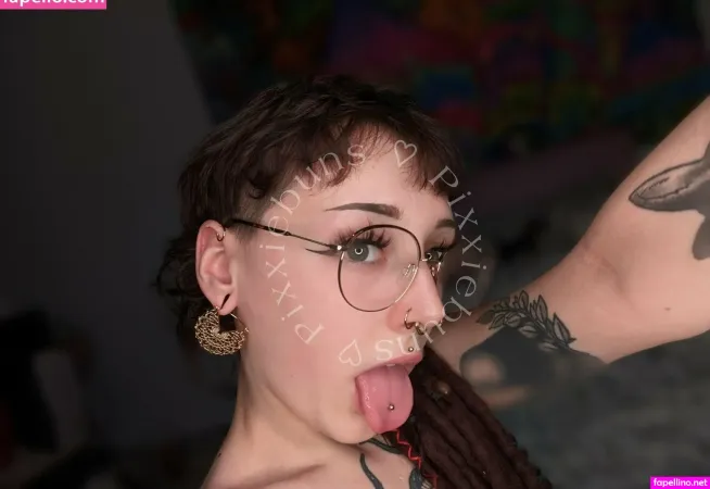 Pixxiebunsfree OnlyFans Thumbnail #1yh2ZWh8rL