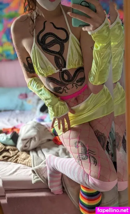 Pixxiebunsfree OnlyFans Thumbnail #CGmqiARcTM