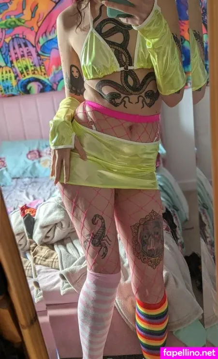 Pixxiebunsfree OnlyFans Thumbnail #DBnmPF2aGg