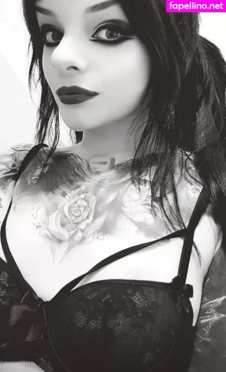 Pixxigrrl OnlyFans Thumbnail #BwxOvwfABO