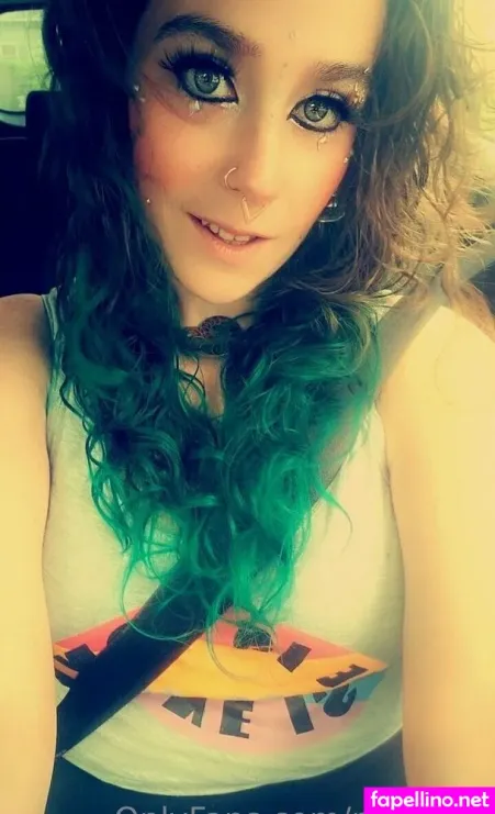 Pixy Fea OnlyFans Thumbnail #69YOi1bcXY