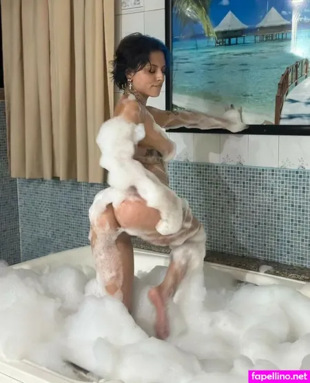 Pixyhot OnlyFans Thumbnail #sZz6i9Ko8z