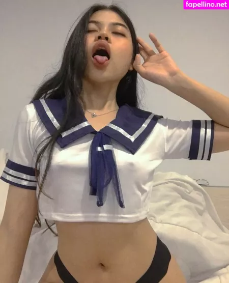 Pizpizzzy OnlyFans Thumbnail #H9vuWVpGXh