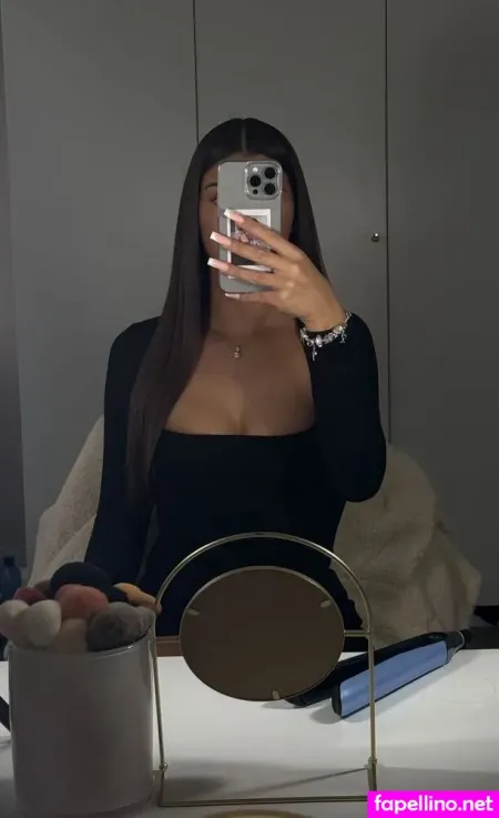 Pkshelenaofficial OnlyFans Thumbnail #xDl5SZ0jAu