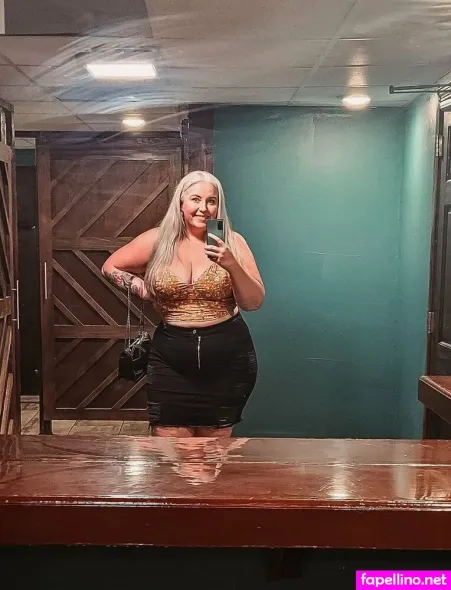 Platinum Silver OnlyFans Thumbnail #p9OPePGKwv