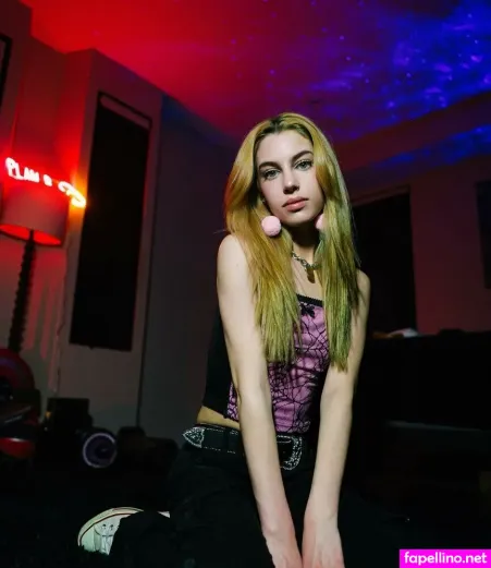 Playboybarbie666 OnlyFans Thumbnail #OXifMvtoE9