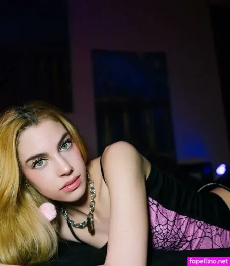 Playboybarbie666 OnlyFans Thumbnail #l8PmpBbD0d