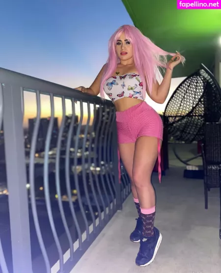 Playgirlcarli18 OnlyFans Thumbnail #dy4Hx8uGR4