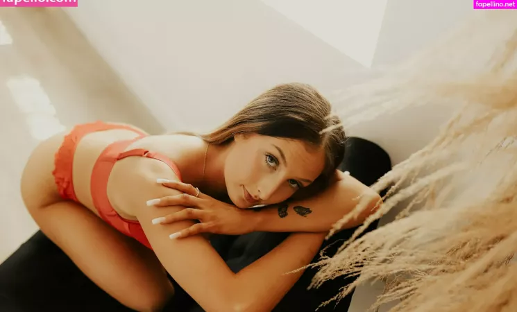 Playmatesasha OnlyFans Thumbnail #bxObXGf8AZ