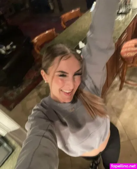 Playmatesashafree OnlyFans Thumbnail #xbbPfhYlZS