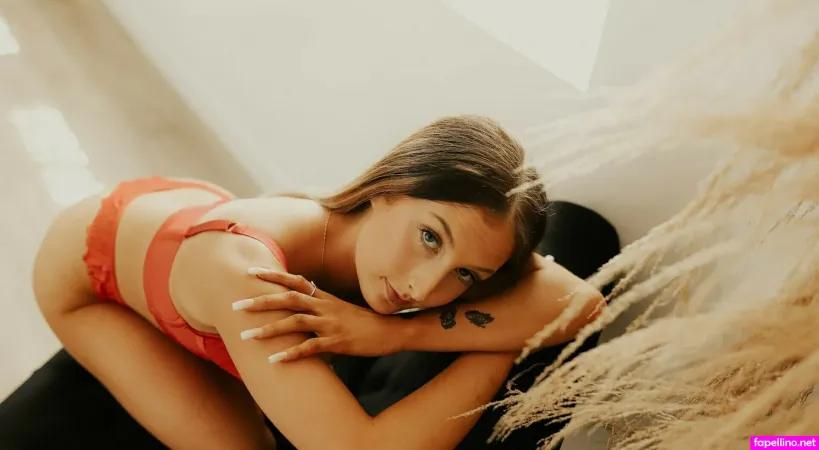 Playmatesashavip OnlyFans Thumbnail #pwHyQ4UZfC