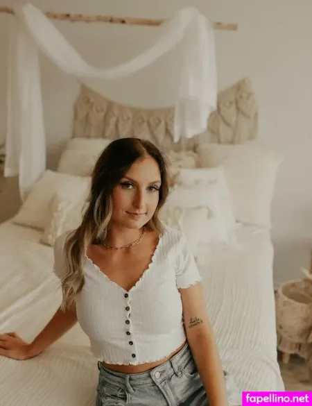 Playmatesashavip OnlyFans Thumbnail #v3rWPdpJZx