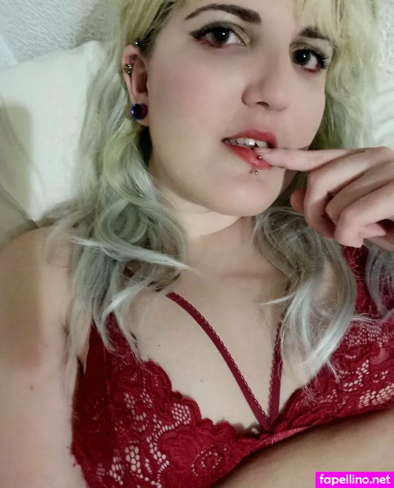 kikimariska93, playwithkanna Nude Leaked OnlyFans Photo #TjCNYLZVuy