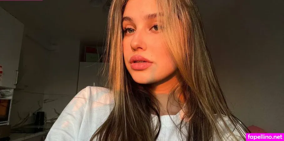 Playwithmil 1 OnlyFans Thumbnail #l4IW7ziRkj