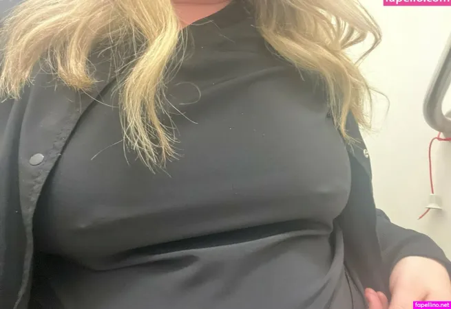 Playwithsal7779 OnlyFans Thumbnail #aULQfO83LY