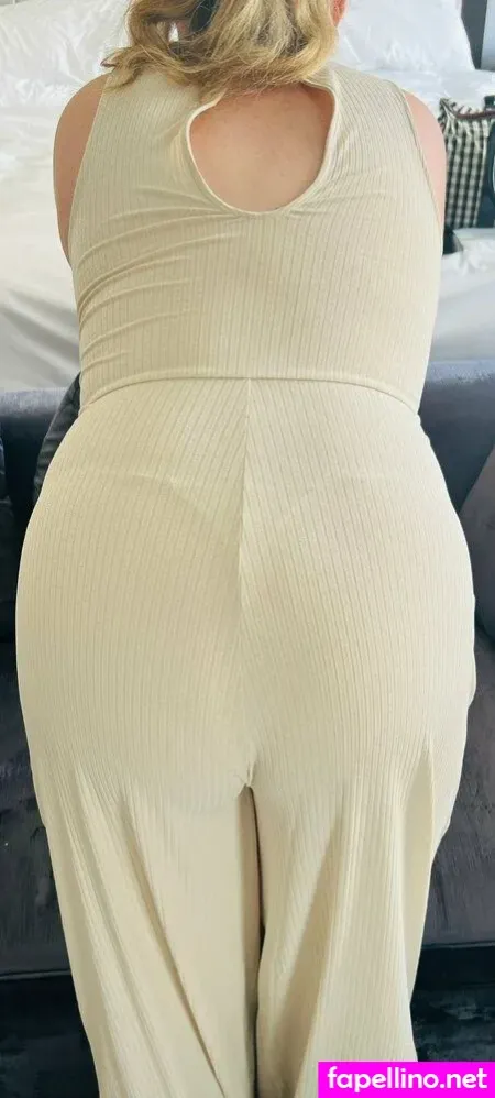 Playwithsal7779 OnlyFans Thumbnail #uXT8pCvYfJ