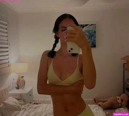 Please Kissme Iloveyou OnlyFans Thumbnail #HuMIH3Teu4