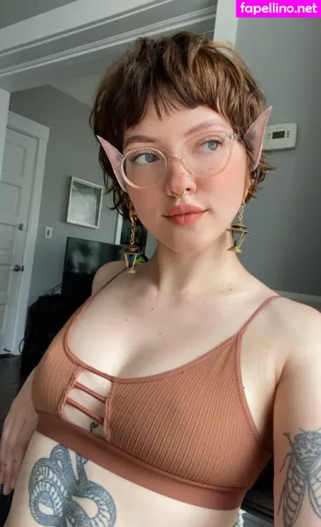 Pleasequietdown OnlyFans Thumbnail #0sGeGv8ypo