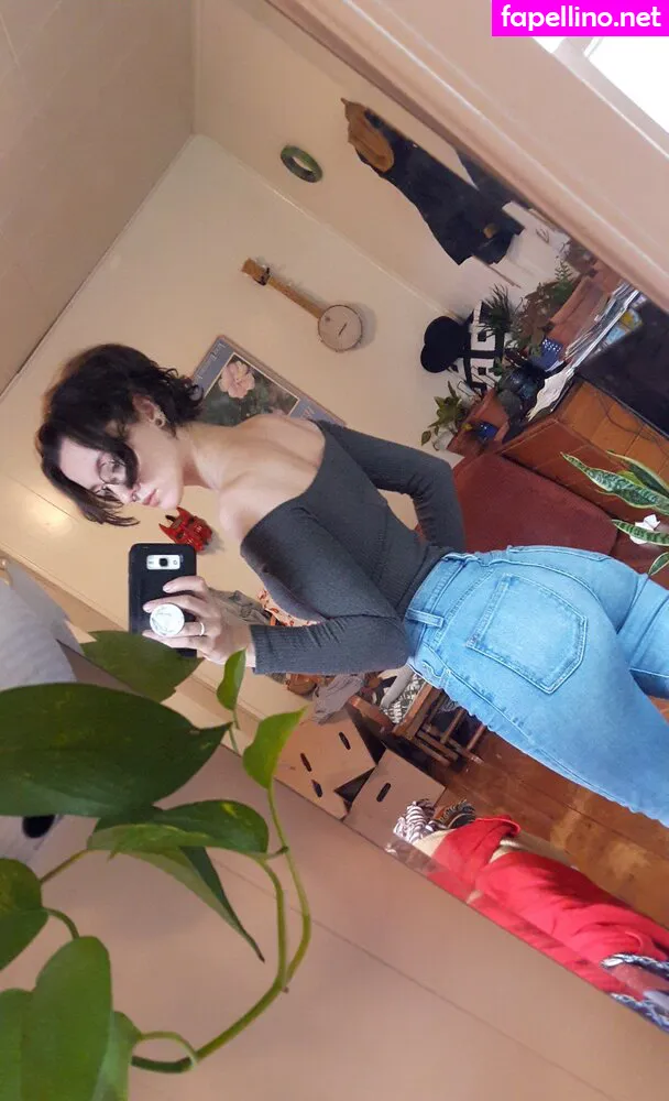 evilmilk, milkyevil, pleasequietdown Nude Leaked OnlyFans Photo #YPRiLk4k3p