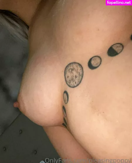 Pleasing Poppy OnlyFans Thumbnail #2UGYpJA7lh