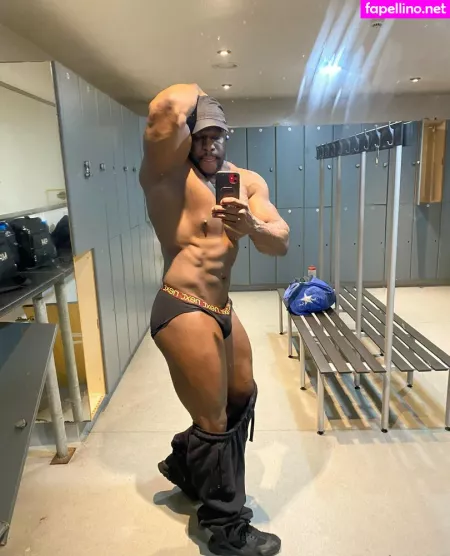 Pleasure12368 OnlyFans Thumbnail #4JmncLA3mb