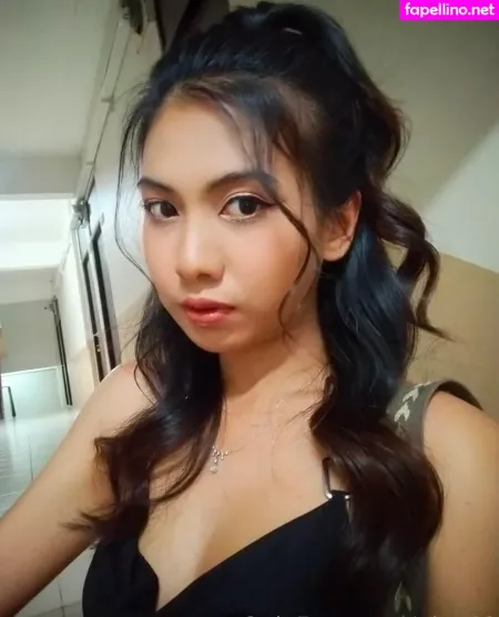 Ploy69 OnlyFans Thumbnail #HlI8vl9WK0