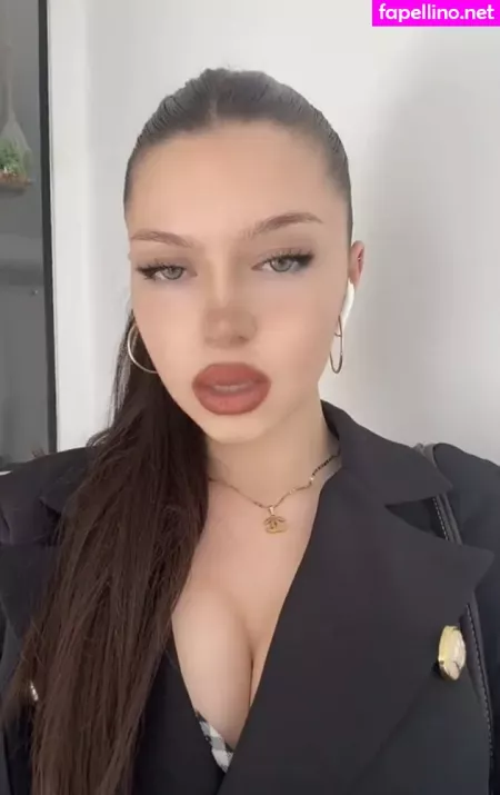 Plr Lea OnlyFans Thumbnail #tmmbtCuKtj